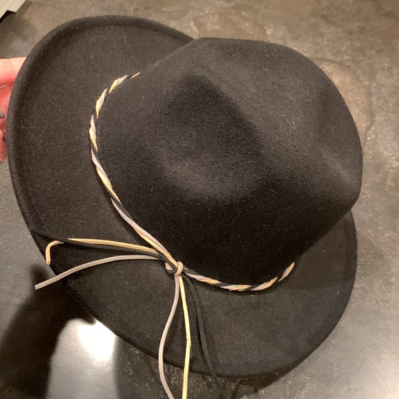 Women’s Casual Fedora Hat - Picture 8 of 9